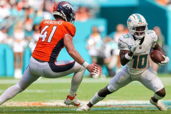 Historic-Showdown-in-South-Beach-Miami-Dolphins-Score-70-Points-in-Record-Breaking-Win-infopulselive
