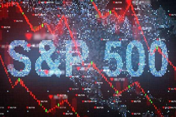 S&P-500s-ROIC-Decline-Signals-Economic-Slowdown-2Q23-Analysis-infopulselive